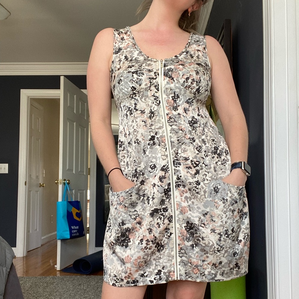 Kenzie Zip front dress with pockets